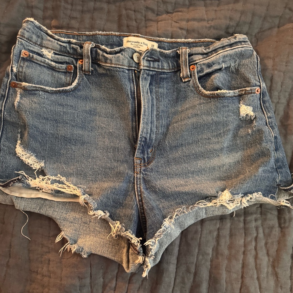 Abercrombie and Fitch The Cutoff Short Hi Rise